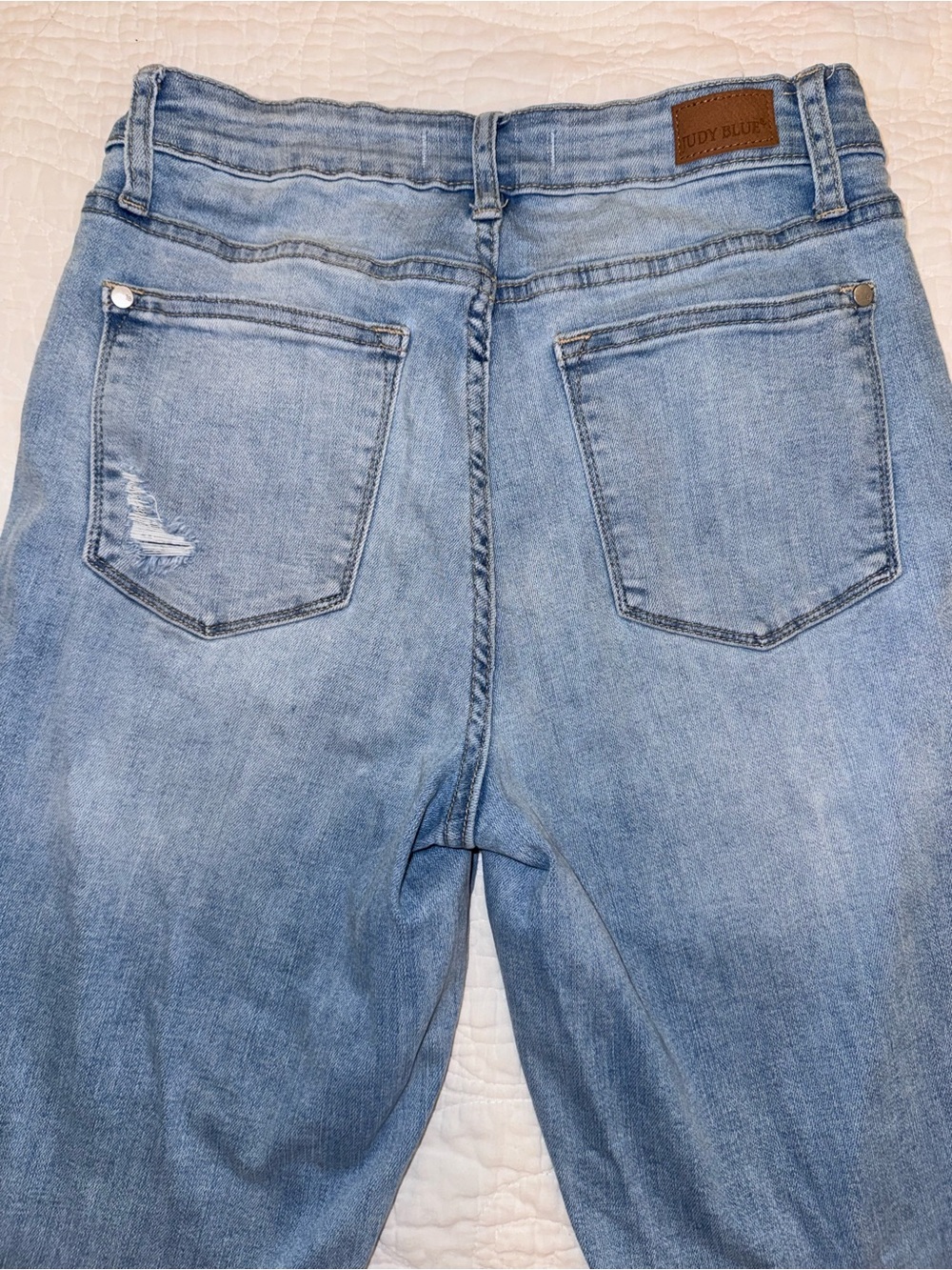 Judy Blue Boyfriend Fit Jeans 7/28 Distressed Raw Hem Light Wash Stretch Denim - Picture 7 of 7